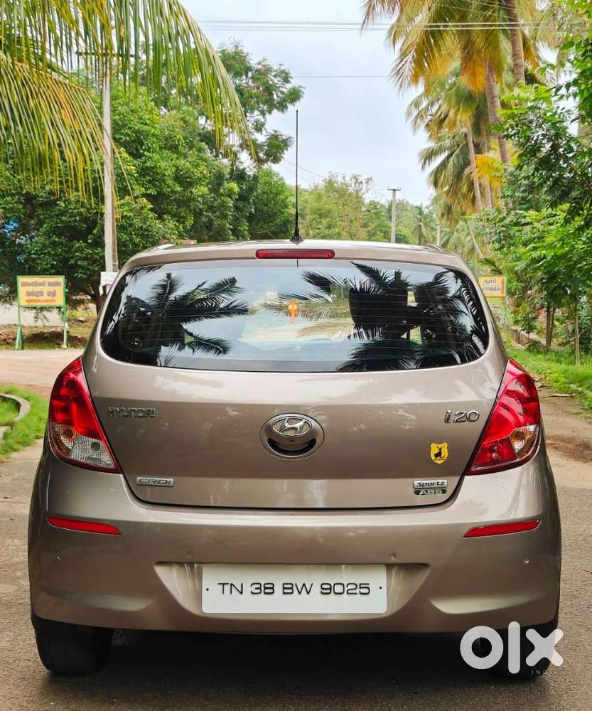 Hyundai I20 Sportz 1.4 Crdi, 2014, Diesel