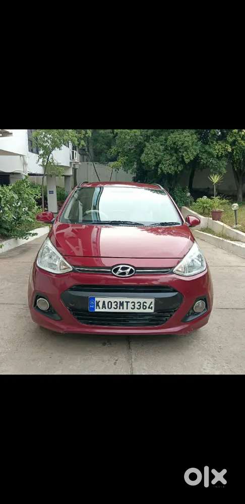 Hyundai Grand I10 Sportz At 2014, Showroom Service History, Mint Condi