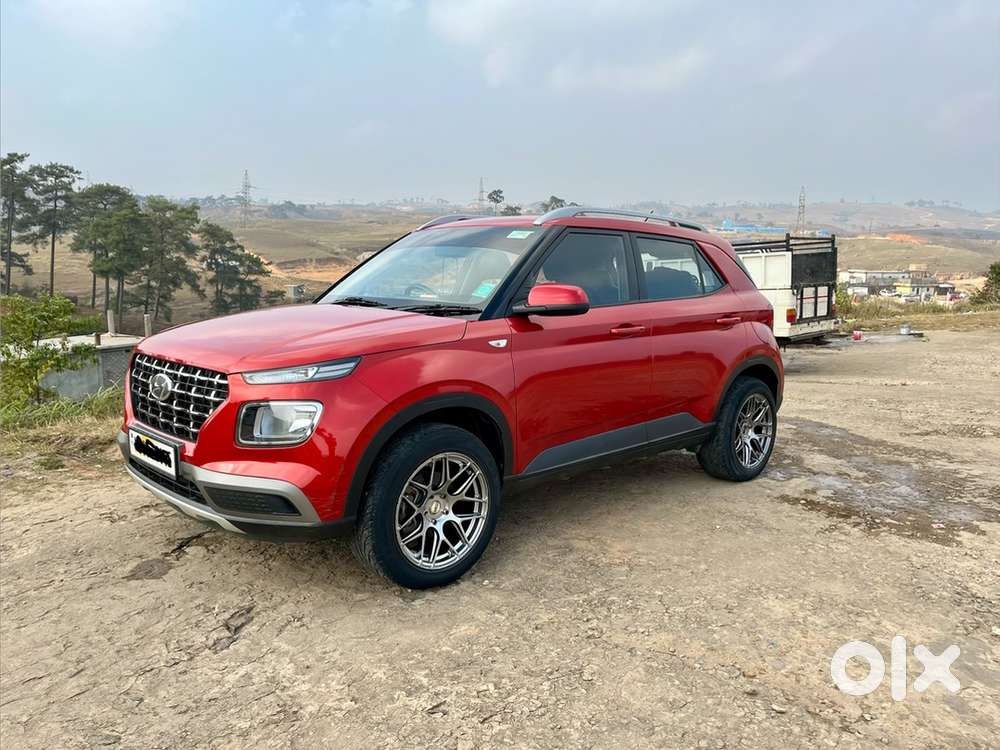 Hyundai Venue Petrol 2019
