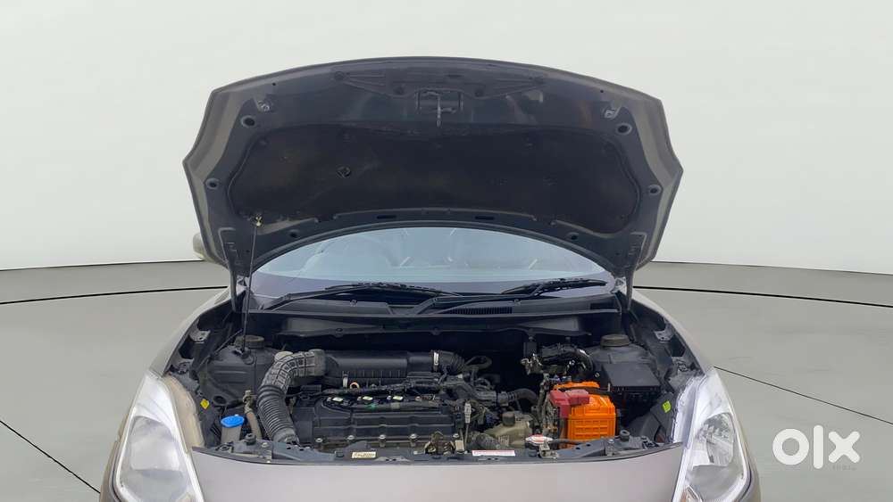 Maruti Suzuki Swift Amt Zxi, 2019, Petrol