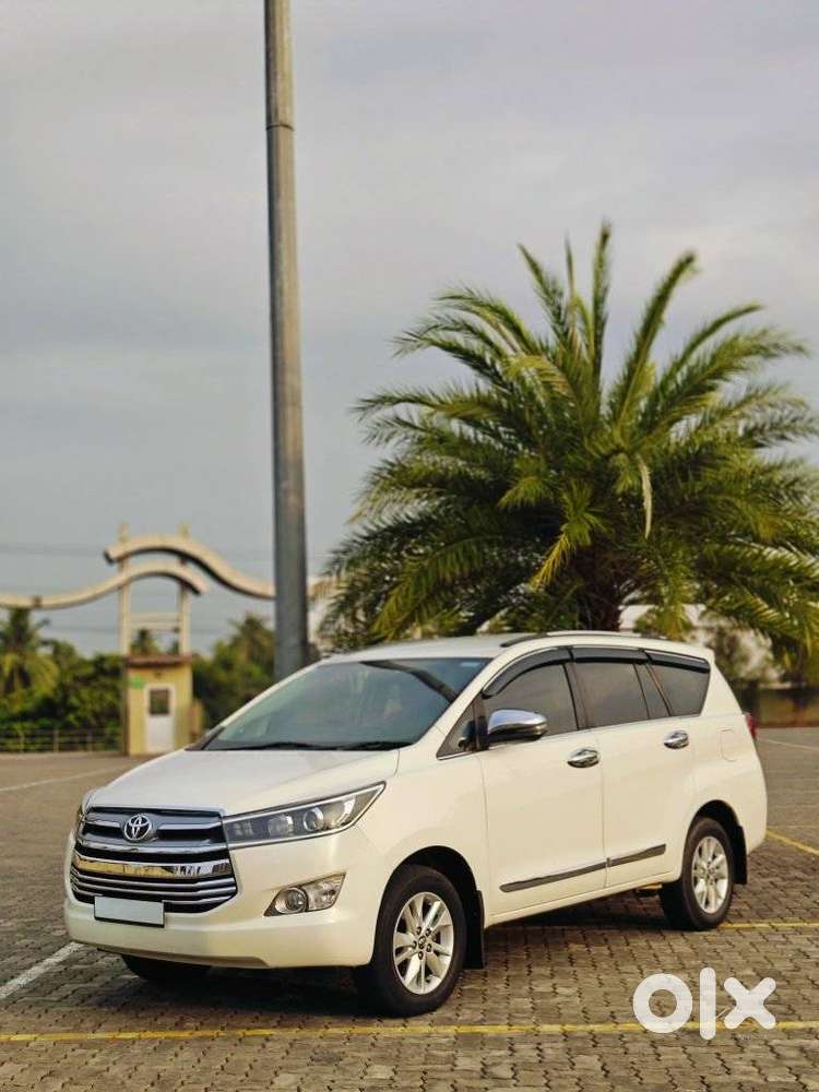 Toyota Innova Crysta 2.4 V, 2018, Diesel