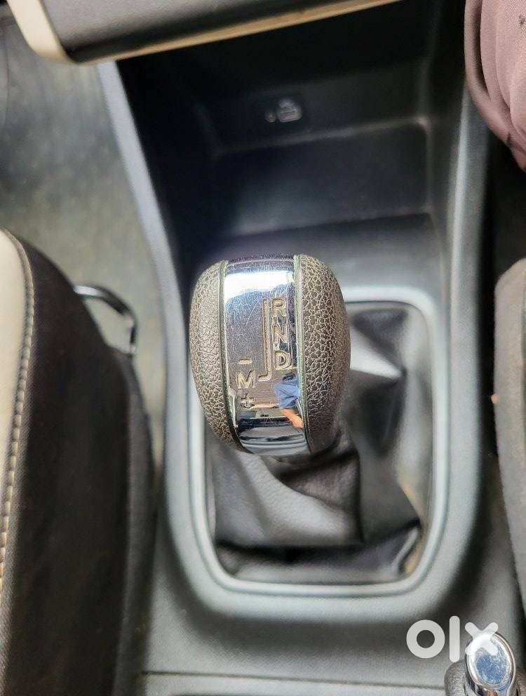 Renault Triber Rxz Easy-r Amt Dual Tone, 2021, Petrol