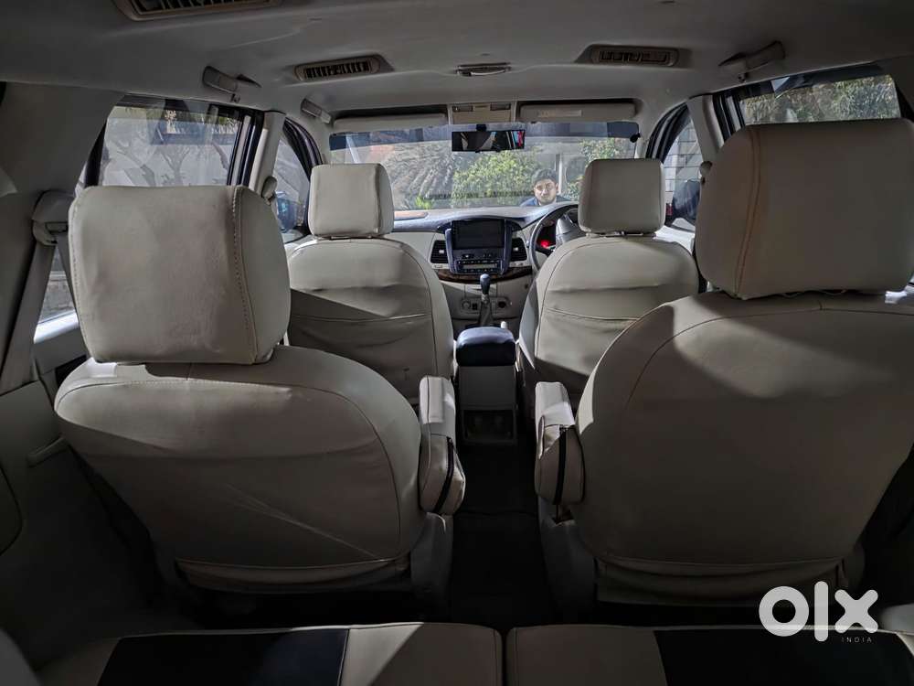 Toyota Innova 2.5 V 7 Str, 2012, Diesel