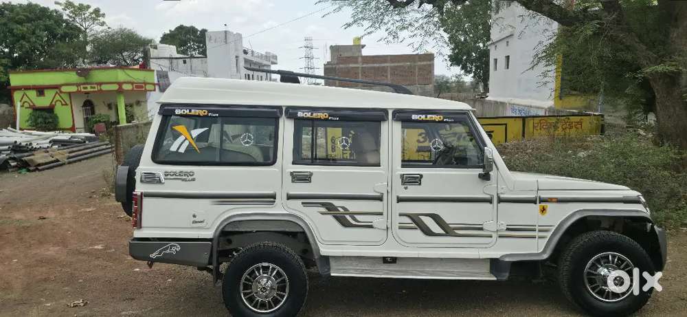 Mahindra Bolero Neo Plus 2017 Diesel 75600 Km Driven