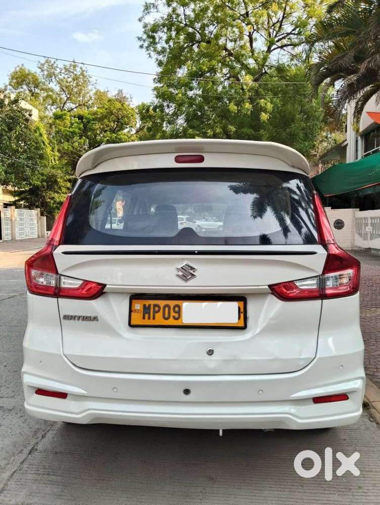 Maruti Suzuki Ertiga 2022-2023  Lxi, 2022, Cng & Hybrids