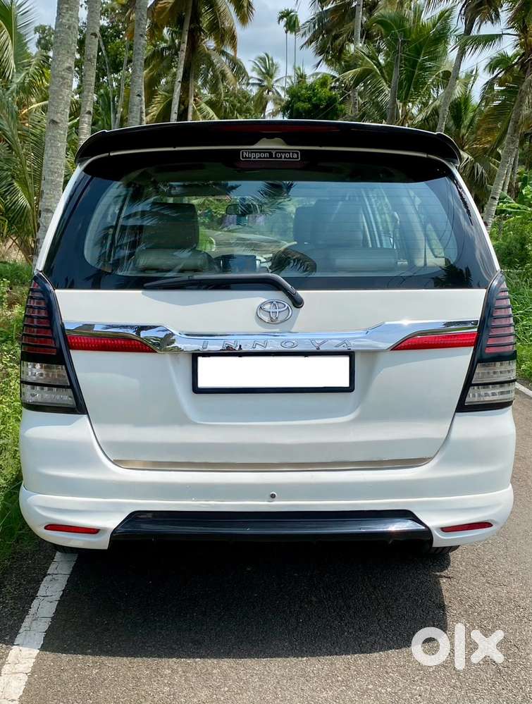 Toyota Innova Diesel 2011 Originalkerala