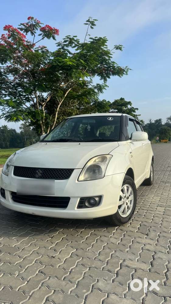 2010 Maruti Swift Zxi - 1.2 Petrol Mt