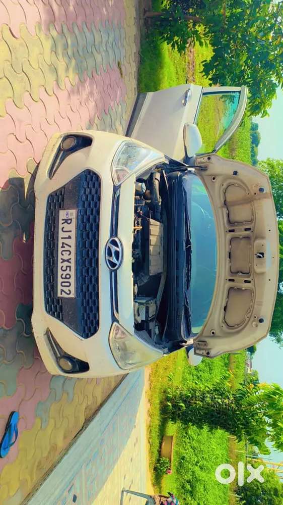 Hyundai I10 Sportz Petrol Manual 2014