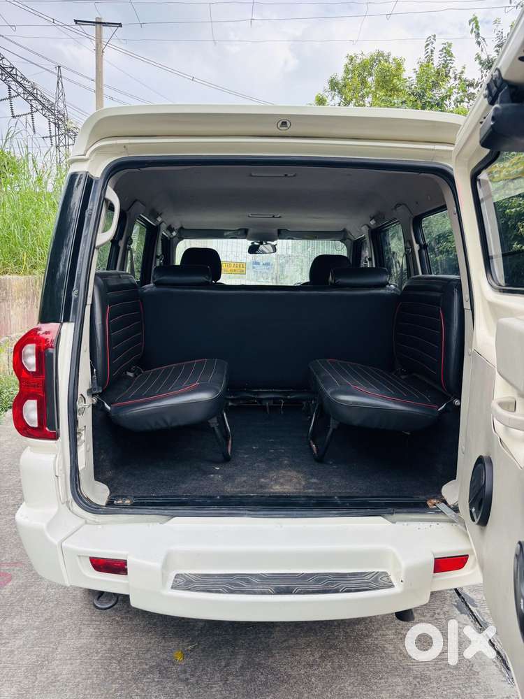 Mahindra Scorpio S4 Plus 9s, 2016, Diesel