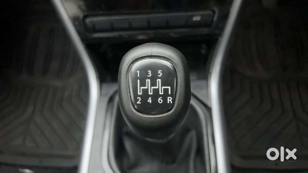 Tata Nexon 1.2 Revotron Xm, 2023, Petrol