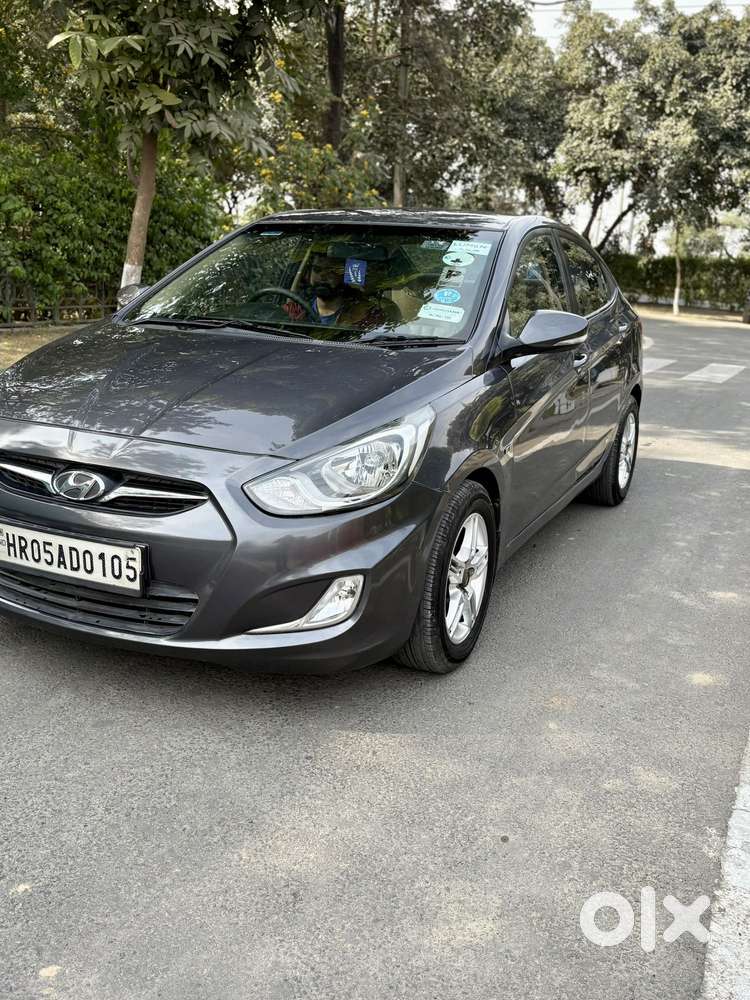 Hyundai Fluidic Verna 1.6 Vtvt Sx, 2011, Petrol