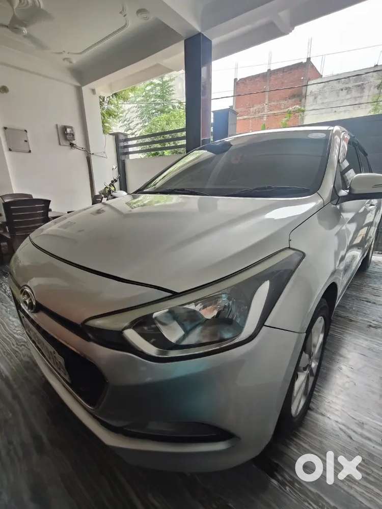 Hyundai Elite I20 Sportz (o) /diesel/2015/82000km Driven.