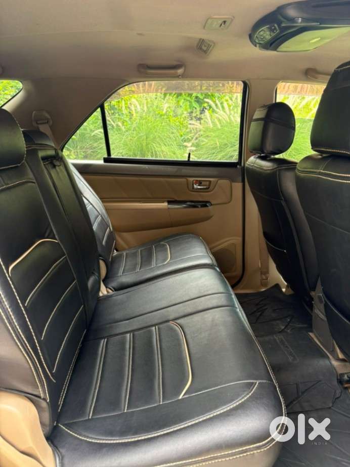 Toyota Fortuner 2.5 4x2 At Trd Sportivo, 2012, Diesel