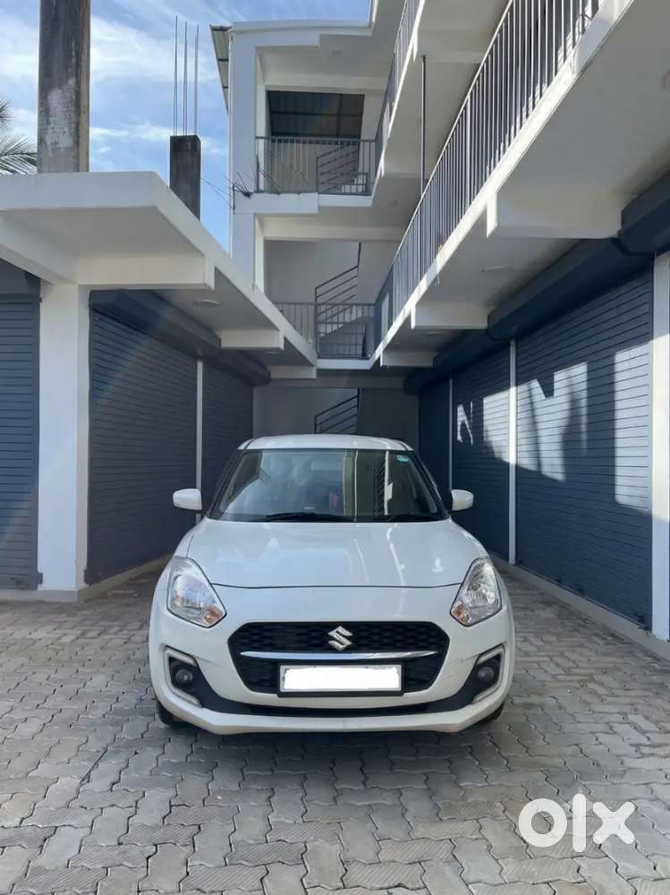 Maruti Suzuki Swift Vxi 2021