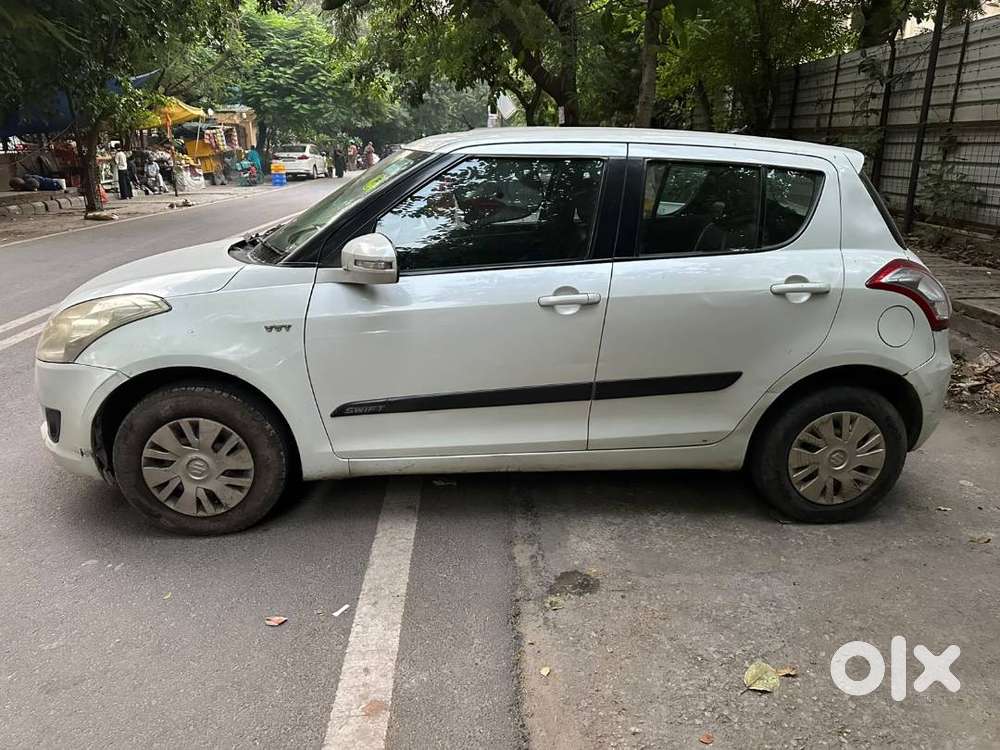 Maruti Swift Vxi 2013 Good Condition