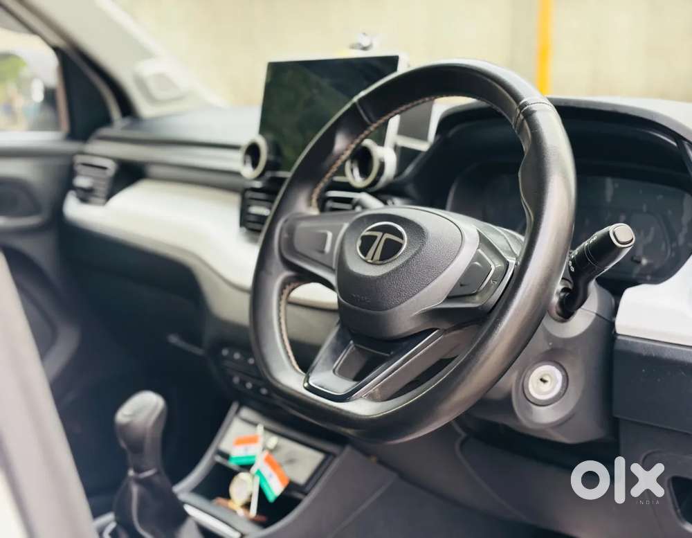 Tata Punch Pure, 2025, Petrol