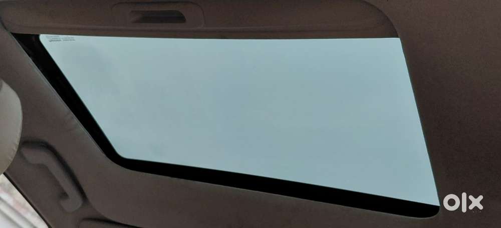 Mahindra Xuv300 W6, 2023, Petrol