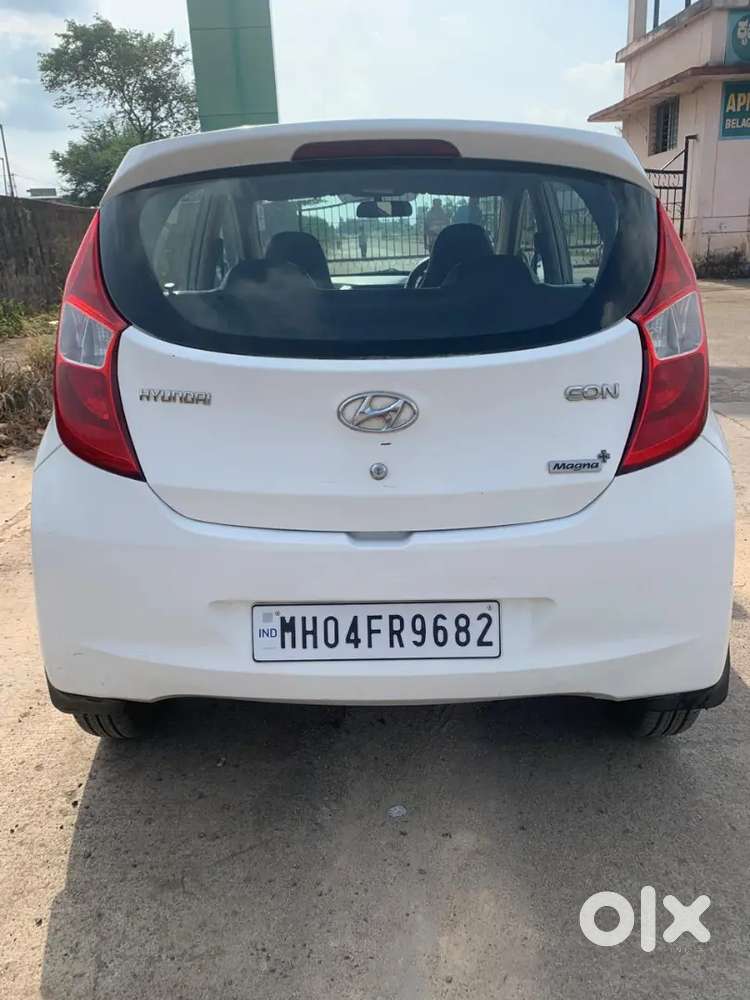 Hyundaei Eon Magna + 2012 Car