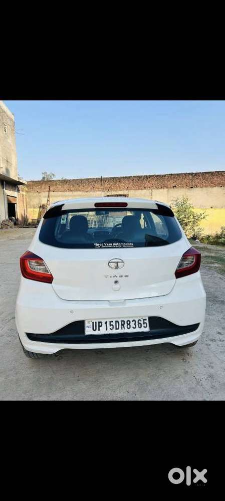 Tata Tiago 1.05 Revotorq Xt Option, 2022, Petrol