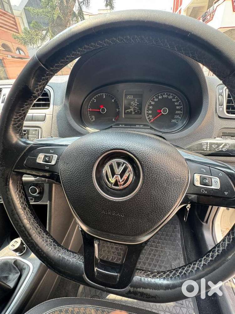 Polo Vw Highline Plus 2017 Tdi, Well Maintained Like Always New.