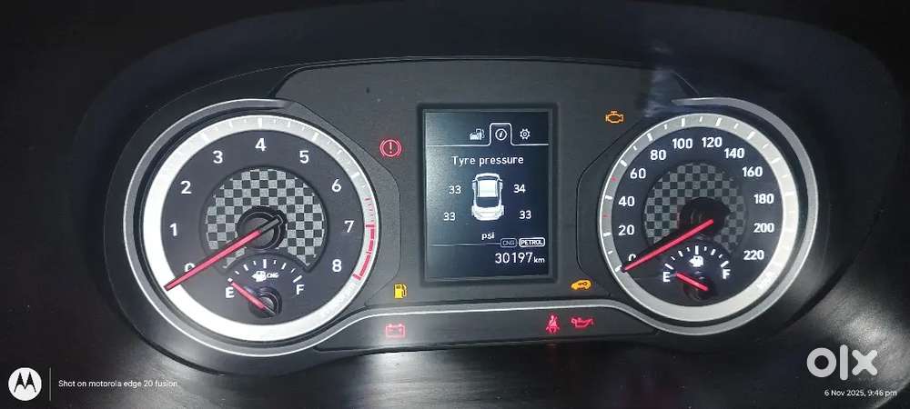 Hyundai Aura 2023 Cng & Hybrids Well Maintained