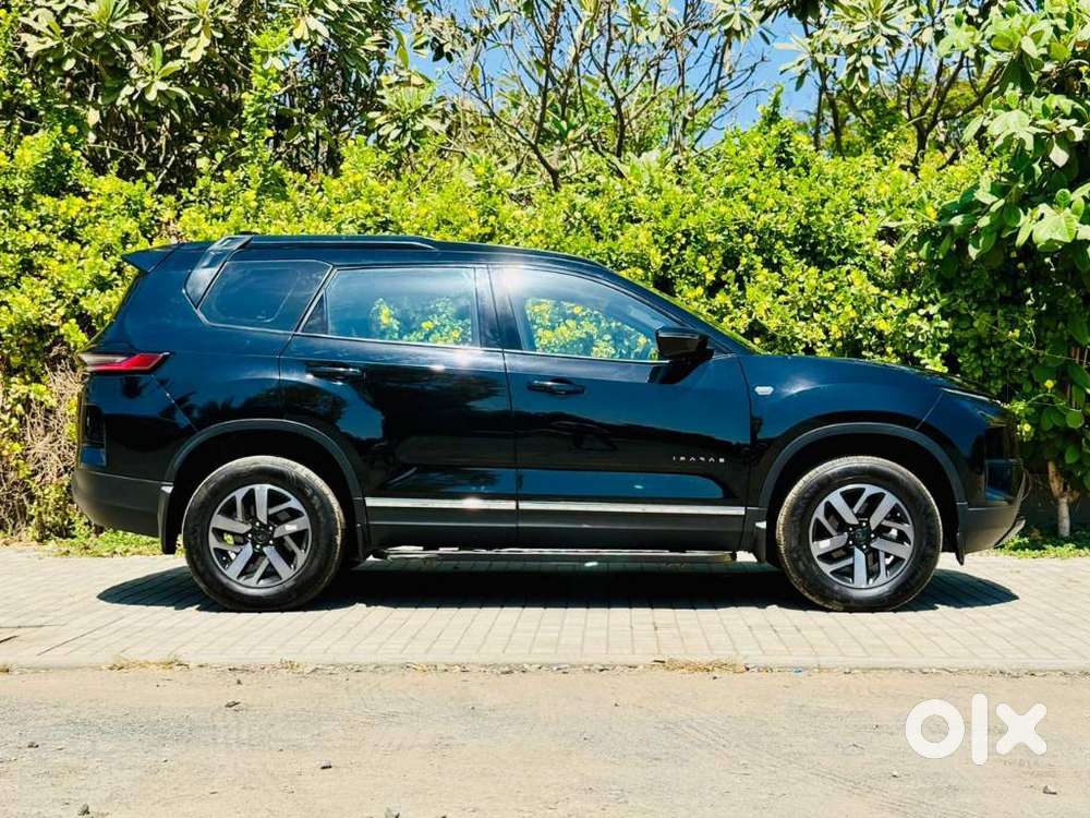 Tata Safari Pure Plus S Dark Edition, 2025, Diesel