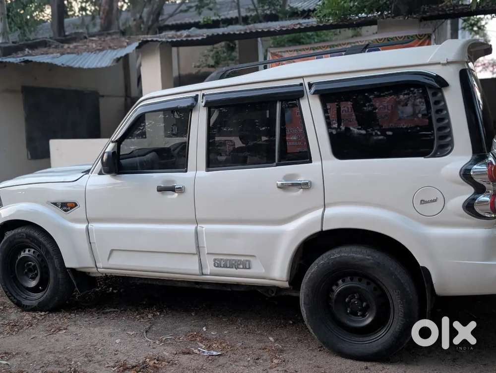 Mahindra Scorpio Diesel 2015