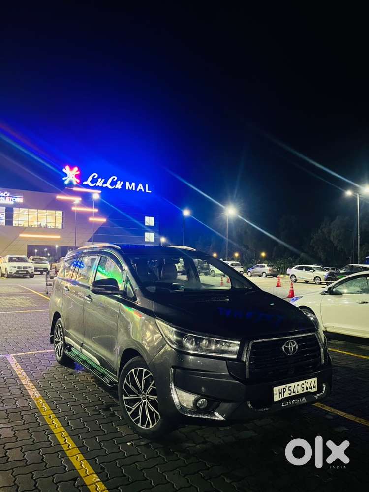 Toyota Innova Crysta 2019