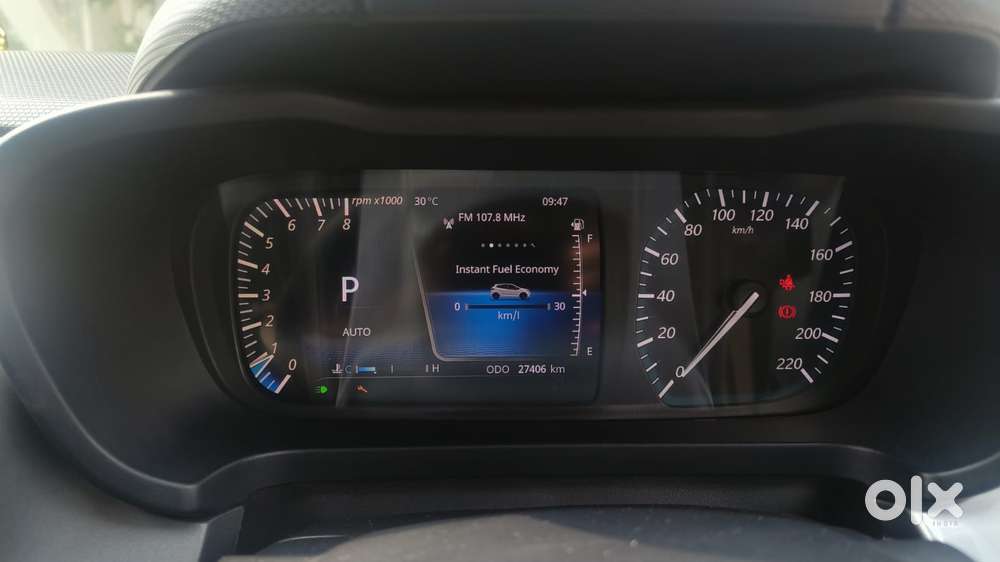 Tata Altroz 1.2 Xta Petrol Dct, 2022, Petrol
