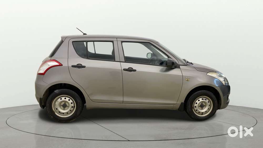 Maruti Suzuki Swift 2011-2014 Lxi, 2013, Petrol