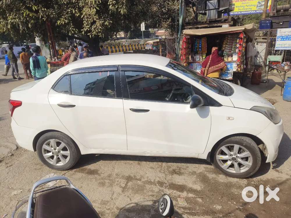 Hyundai Xcent 2016 Cng & Hybrids 84000 Km Driven