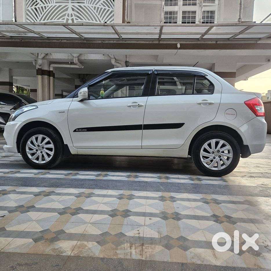 Maruti Suzuki Dzire Ags Zdi Plus, 2015, Diesel