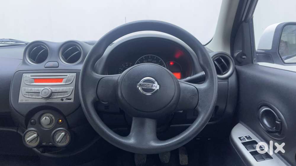 Nissan Micra Active Xv, 2017, Petrol