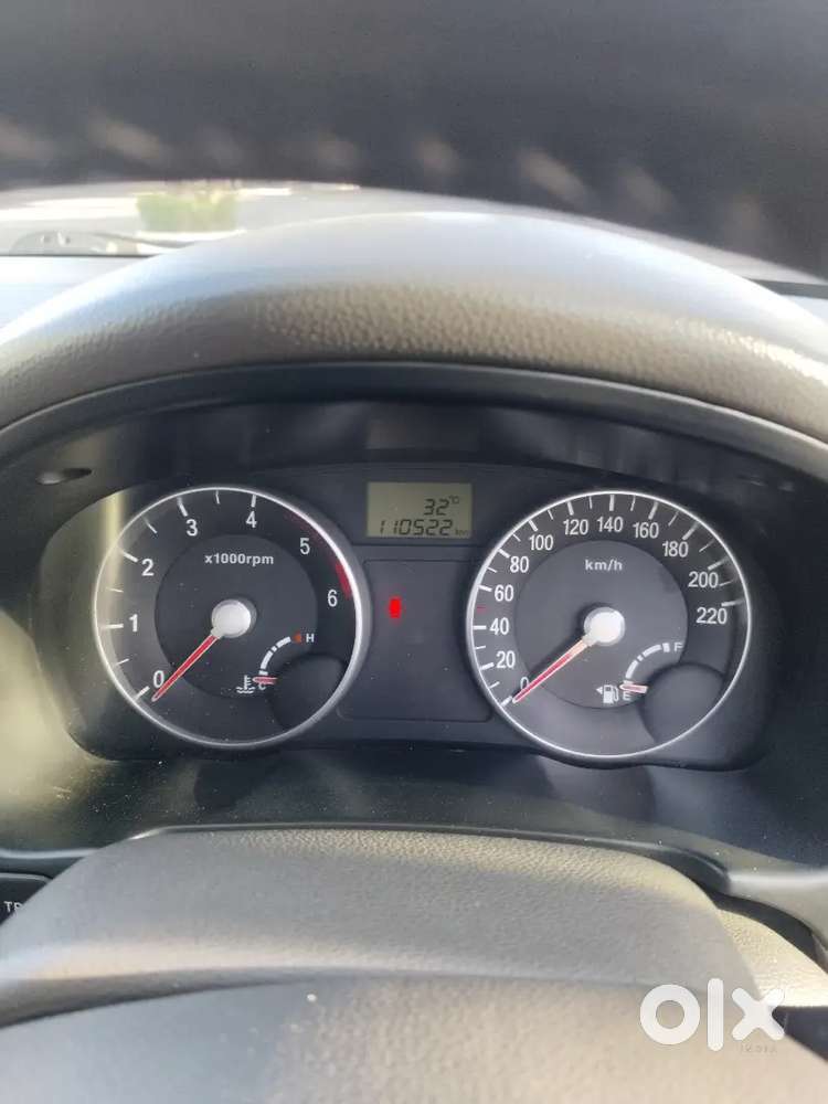 Hyundai Verna 2010 Diesel Well Maintained