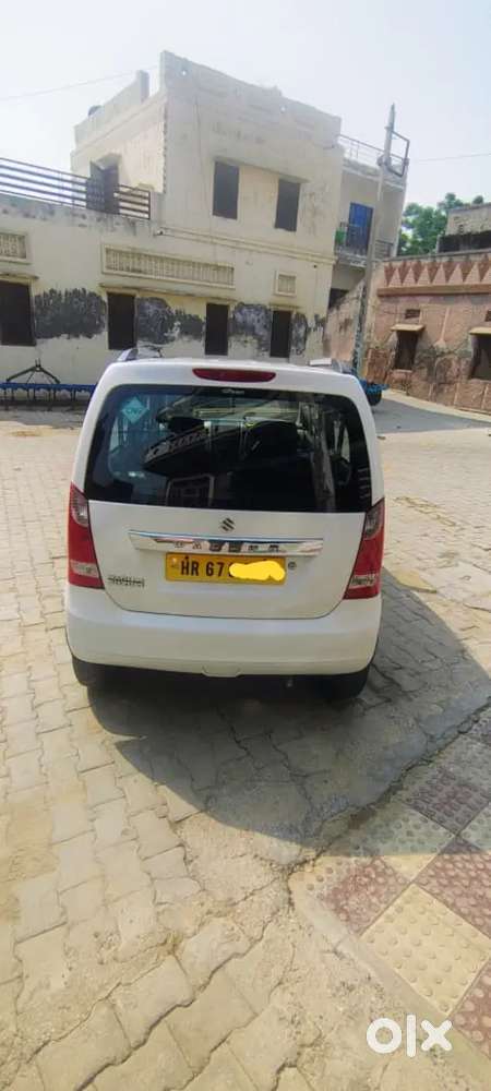 Hr 67 Number Model 2018cng+ Petrol(company Fited Cng)1st Ownr Alloy