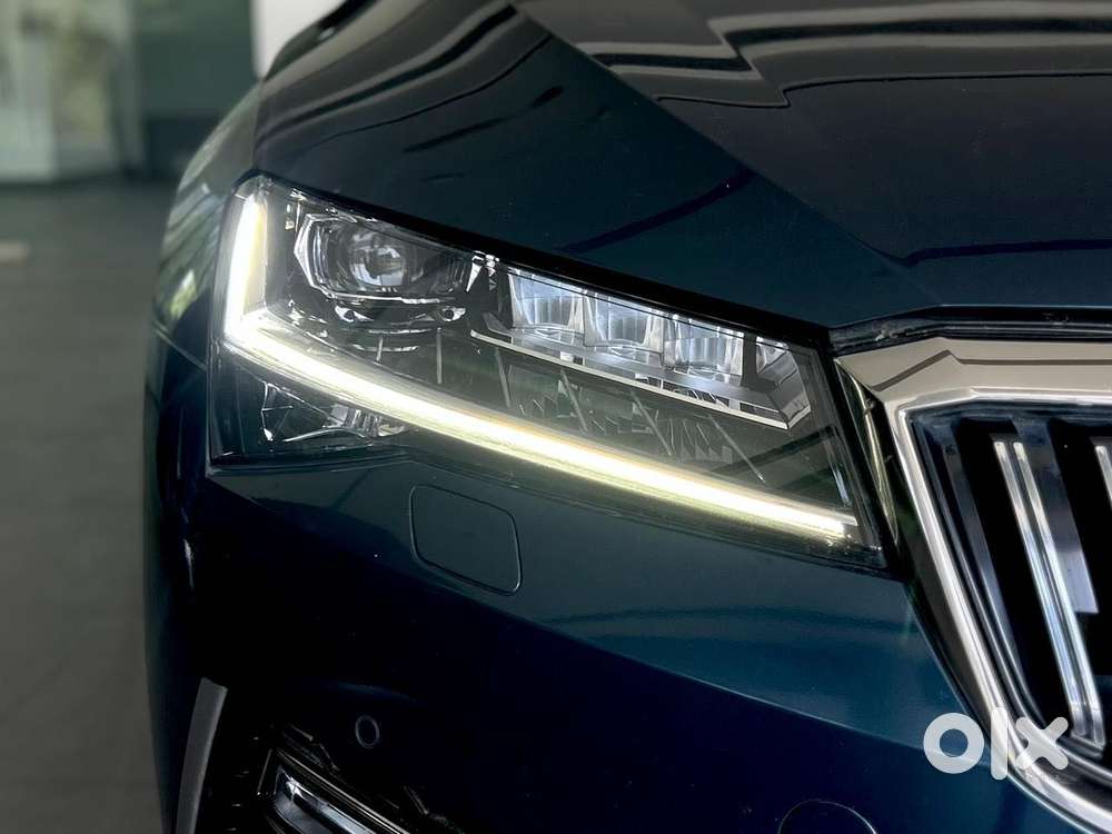 Skoda Superb 2.0 L&k Tsi At, 2022, Petrol
