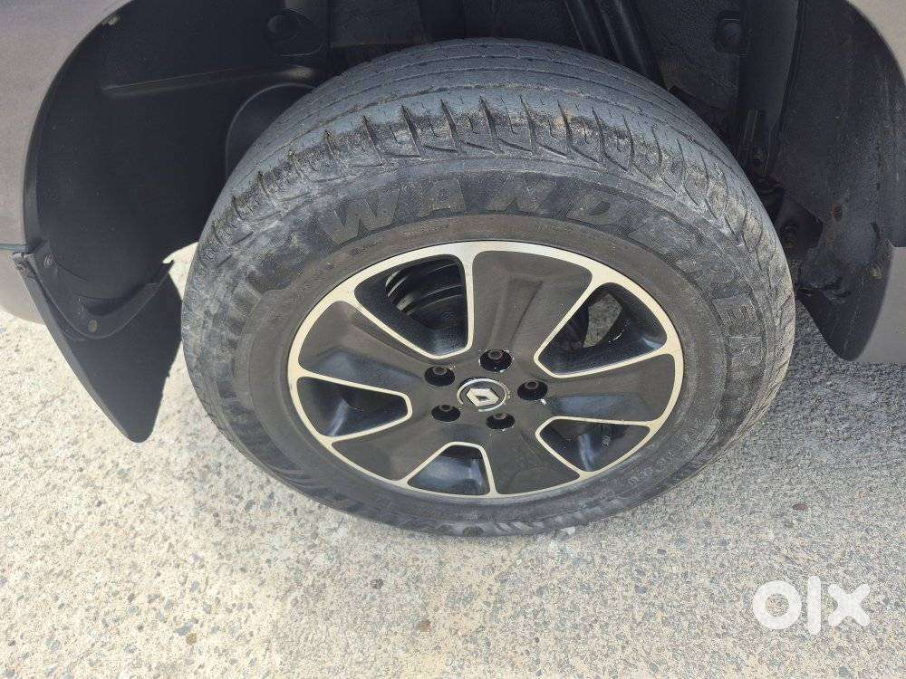 Renault Duster Petrol Rxs Cvt, 2019, Petrol