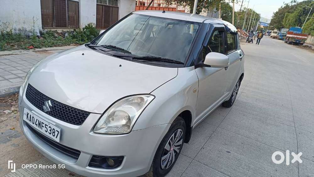 Maruti Suzuki Swift 1.3 Vxi, 2010, Petrol