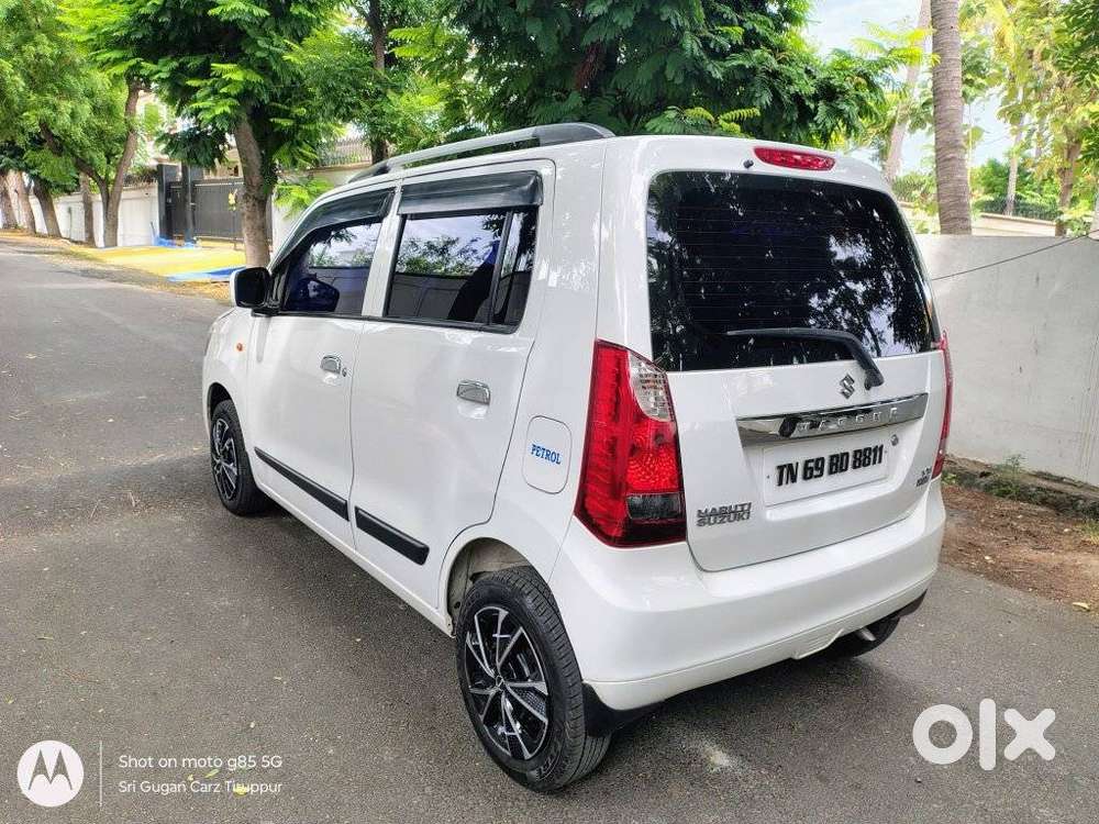 Maruti Suzuki Wagon R Vxi Amt Opt, 2017, Petrol