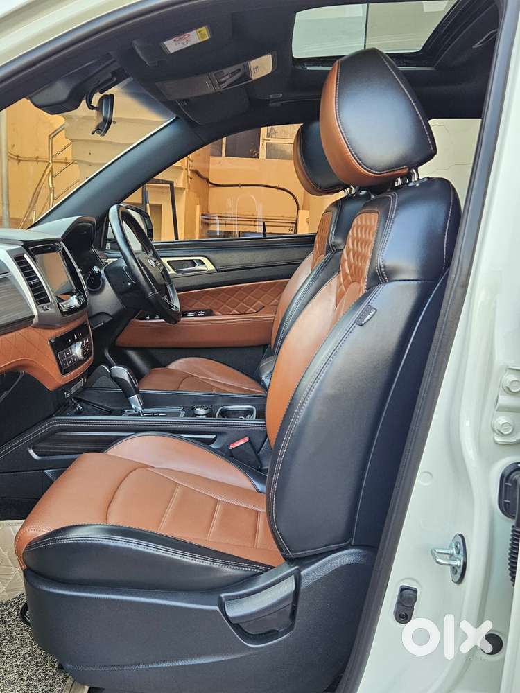 Mahindra Alturas G4 4x4 At, 2022, Diesel