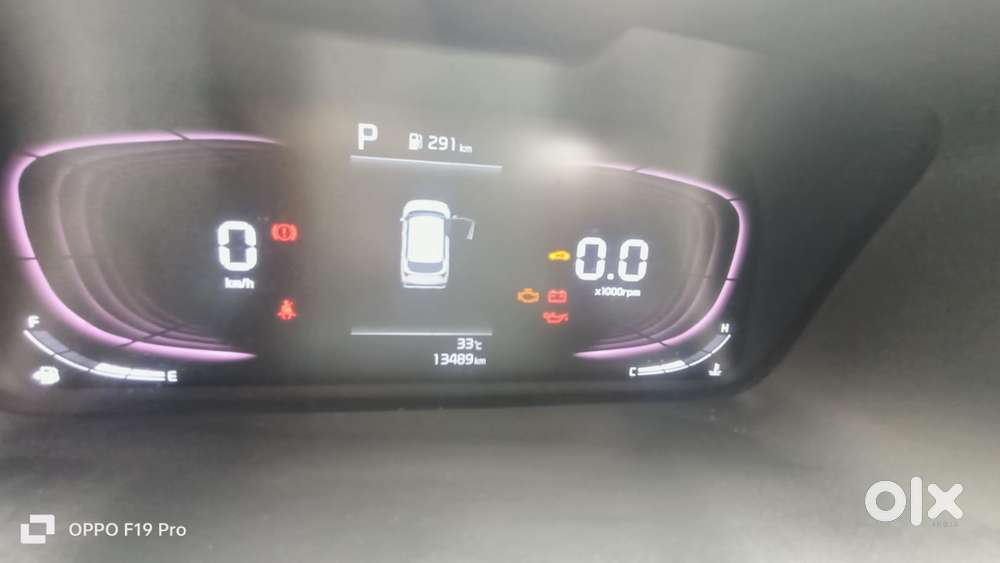 Kia Carens 1.5 Luxury Plus Turbo 7 Str, 2022, Petrol