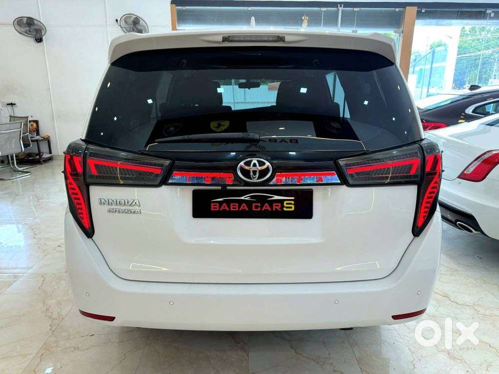 Toyota Innova Crysta [2020-ongoing] 2.4 Gx 7 Str, 2025, Diesel
