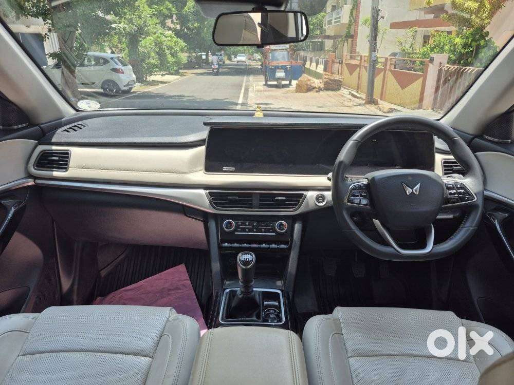 Mahindra Xuv700 2.2 Ax 7 Diesel Mt Str, 2024, Diesel