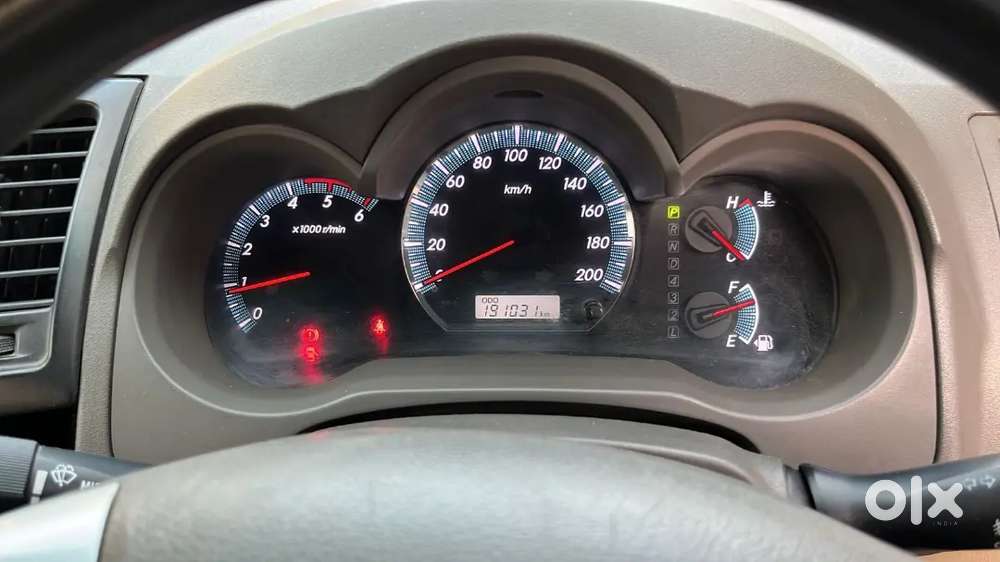 Toyota Fortuner 2013 Automatic  New Tyres  Premium Touchscreen