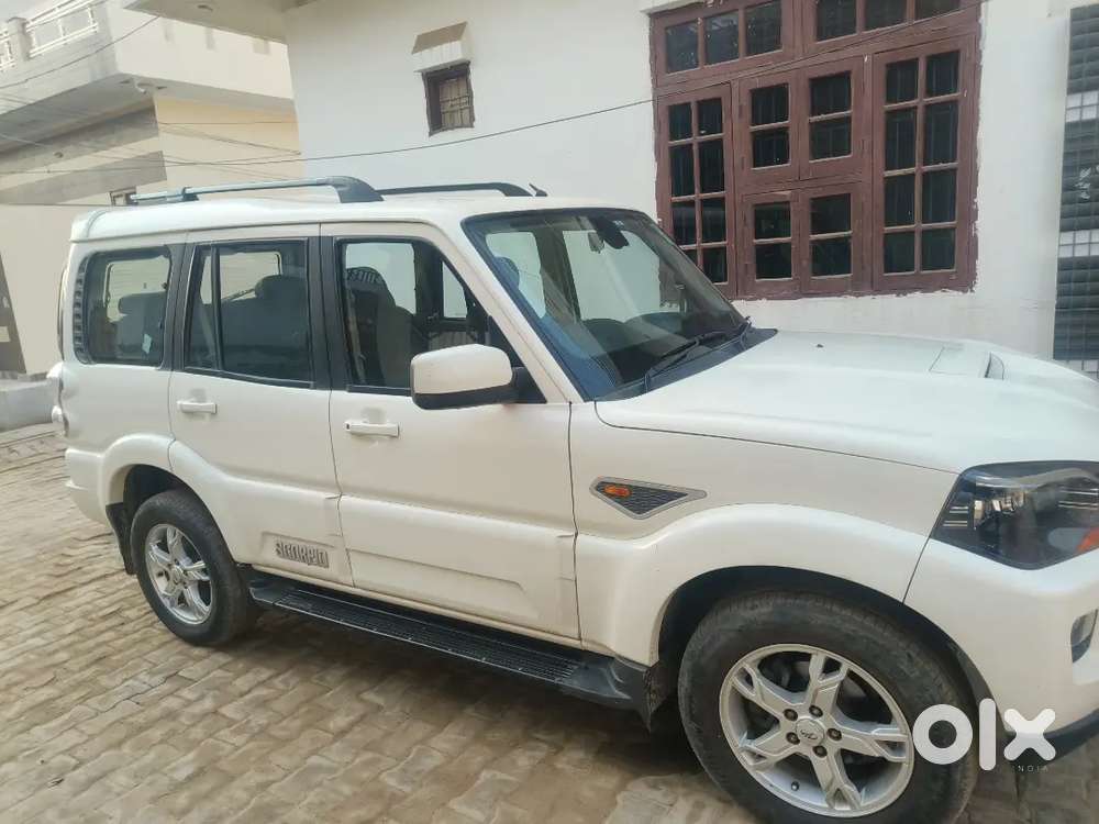 Scorpio S10 Intellic Hybrid 2017 Diesel 95500 Km Driven