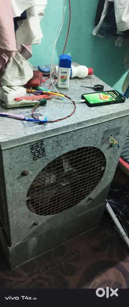 Electronics cooler