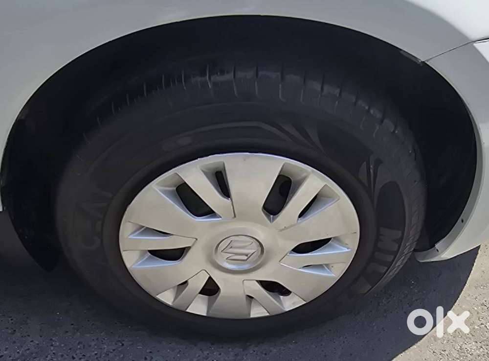 Maruti Suzuki Swift Vxi Cng, 2012, Cng & Hybrids