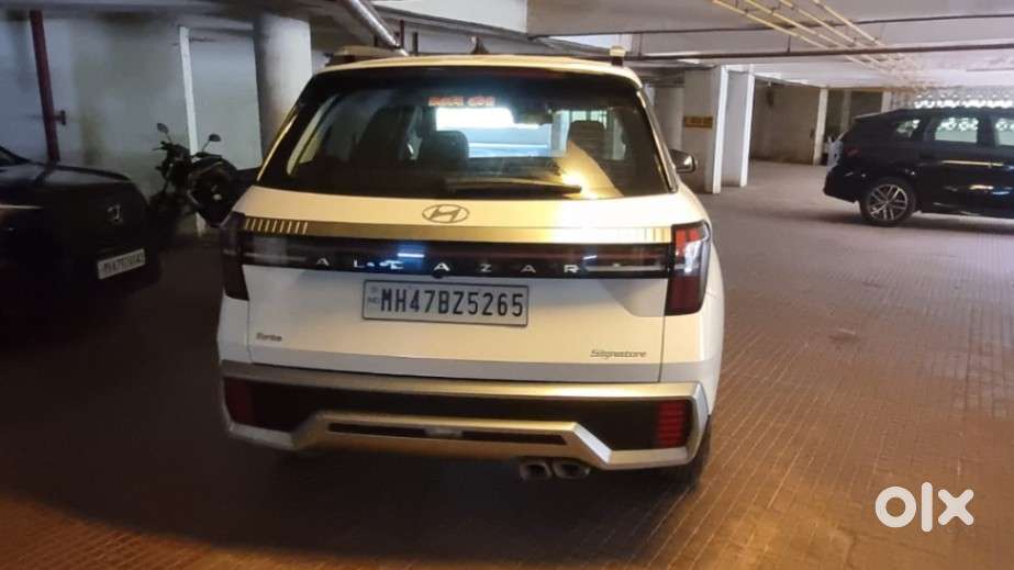 Hyundai Alcazar Signature 1.5 Petrol Dct 7str, 2025, Petrol