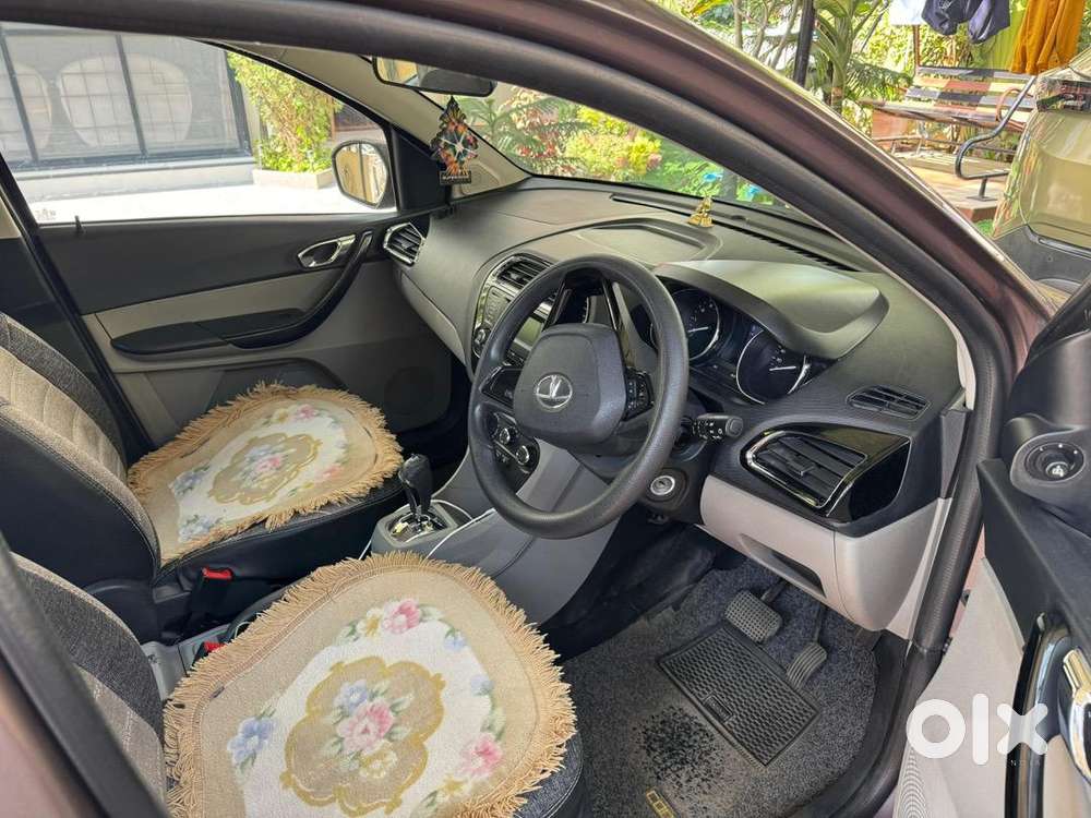Tata Tiago Like New
