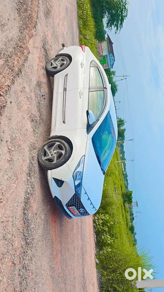 Hyundai Verna 2021 Petrol Well Maintained 1